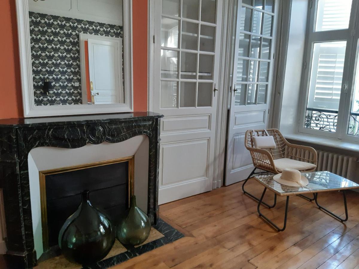 La Maison De Famille Limoges Buitenkant foto