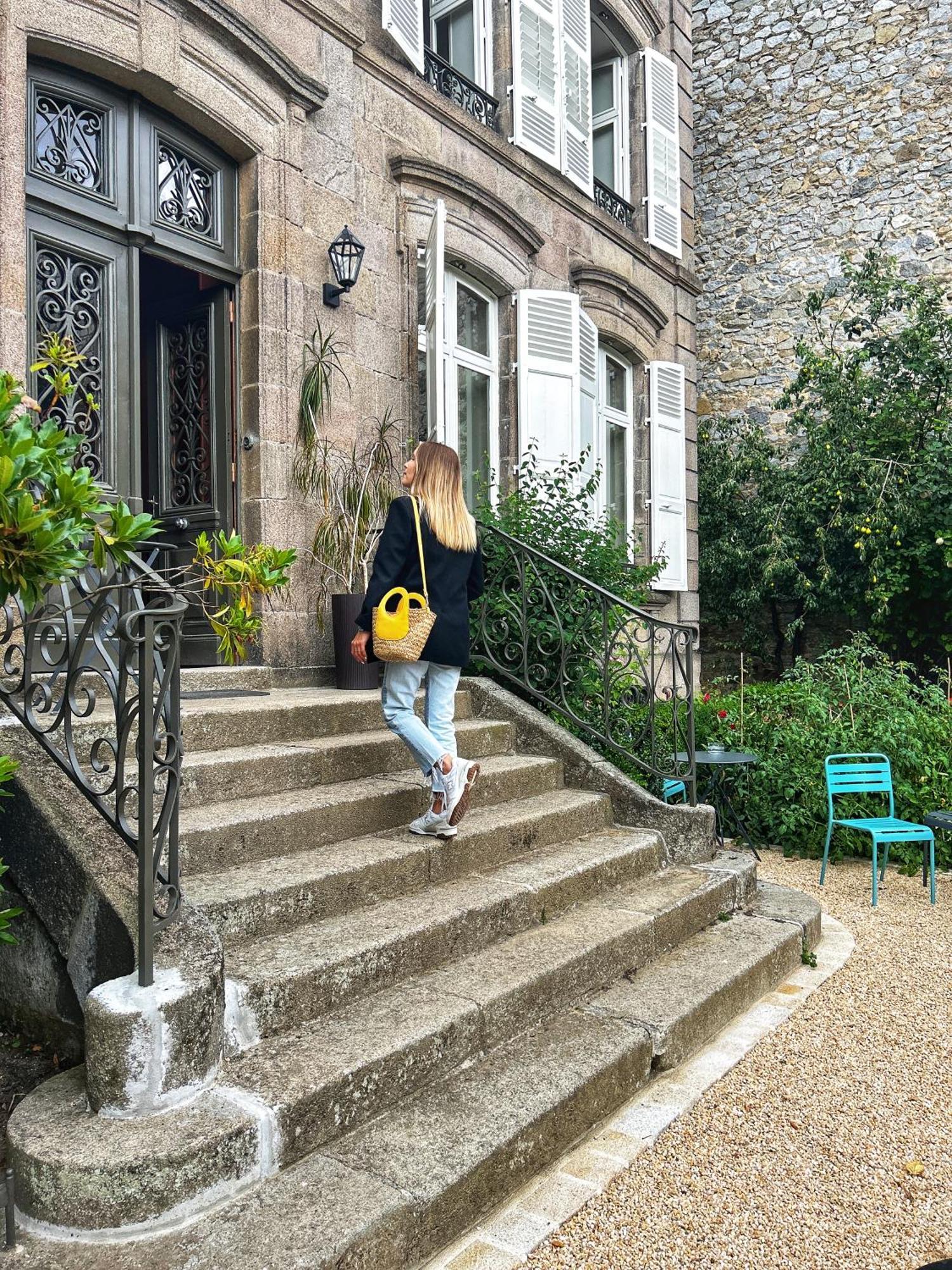 La Maison De Famille Limoges Buitenkant foto